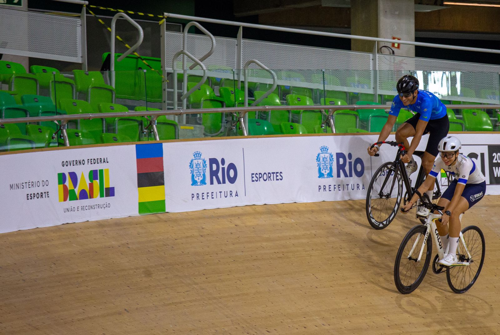 Em busca de medalhas no Campeonato Brasileiro, atletas de ciclismo de pista se preparam no Velódromo Olímpico – Prefeitura da Cidade do Rio de Janeiro