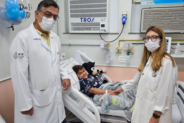 Fiocruz realiza primeira terapia gênica para doença rara no RJ