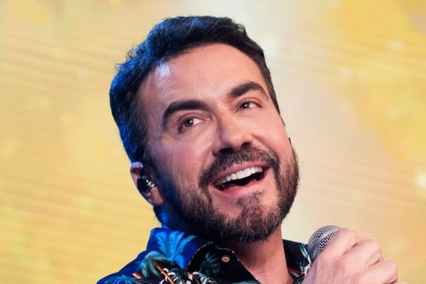Padre Fábio de Melo anuncia pausa em shows para tratar depressão