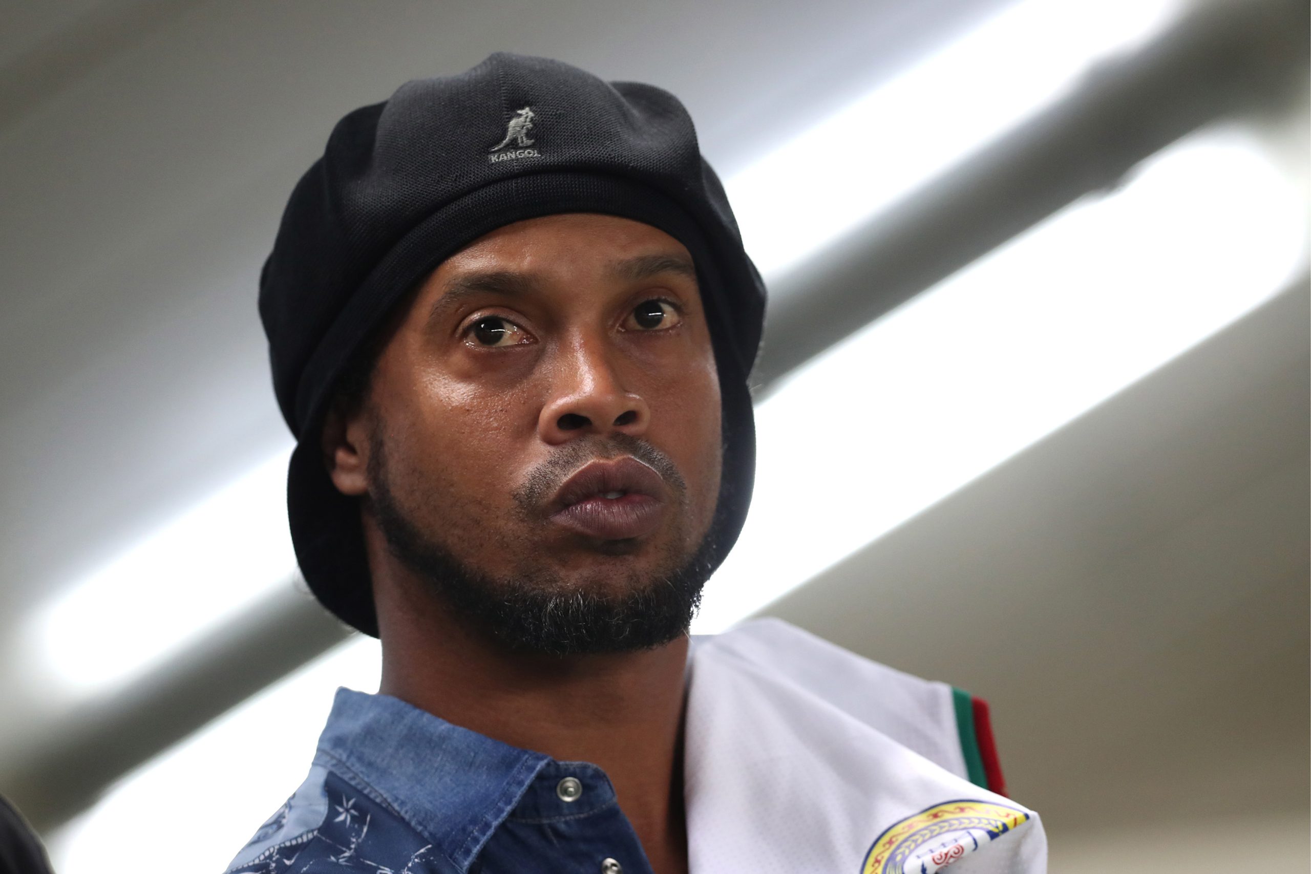 As mil faces de Ronaldinho Gaúcho em meio ao Carna…