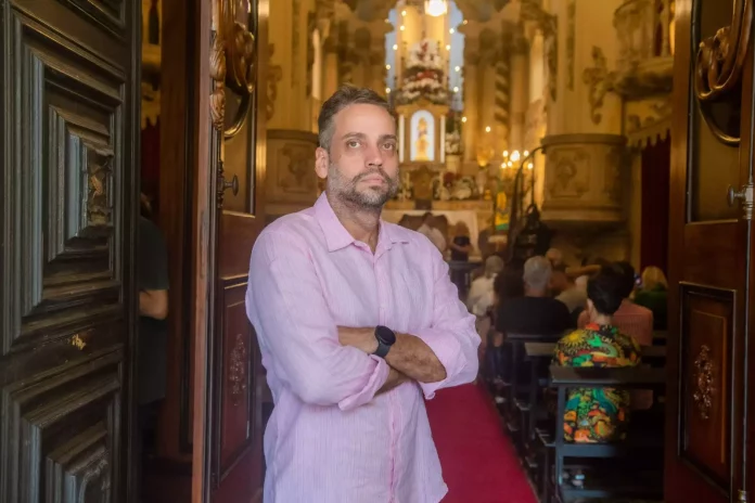 Bastidores do Rio: fuzis, política, segurança e o retorno de Witzel