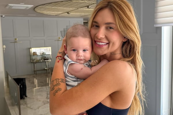 Internado, filho de Virginia Fonseca precisa de ajuda para respirar