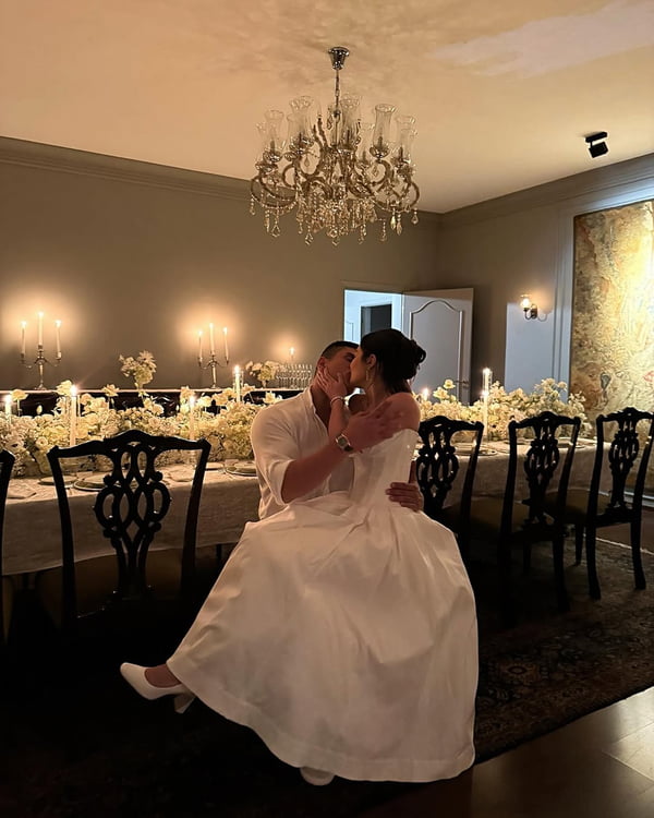 Franciny Ehlke faz tatuagem com marido e desabafa após críticas