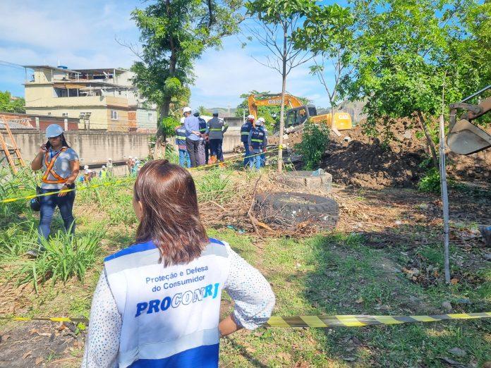 Secretaria do Consumidor cobra explicações da Águas do Rio após desabamento perto do metrô