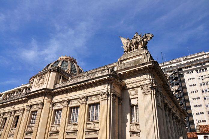 Projeto defende que atletas trans só possam competir com trans em competições esportivas e paradesportivas no RJ