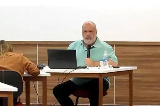 Barraco na EMERJ: Mulher de desembargador revela traição e xinga rival em sala de aula