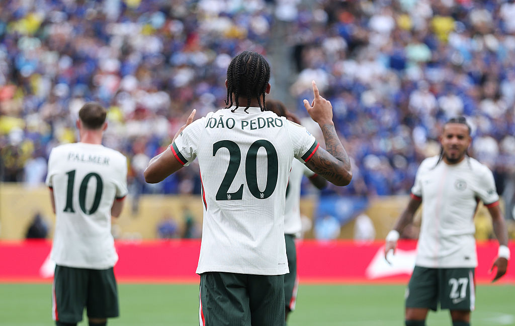 Lei do ex: gol de João Pedro sobre o Fluminense faz barulho nas redes