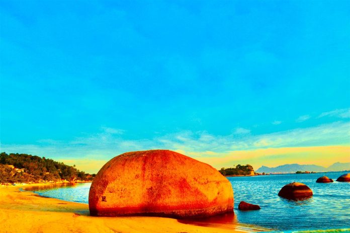 Entre os dias 3 e 6/7, festival literário transforma Paquetá em capital da poesia