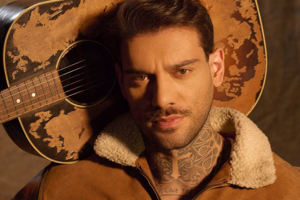 Lucas Lucco é indiciado por fraude na venda de carros de luxo