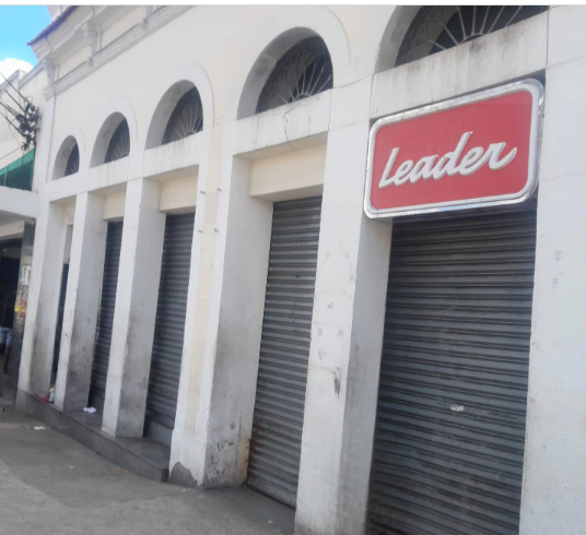 Leader Magazine nega fechamento definitivo da loja de São Cristóvão