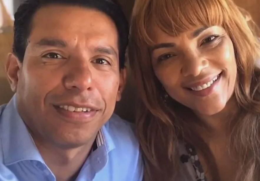 Com 9 livros e 5 cursos, Flordelis consegue reduzir pena de 50 anos